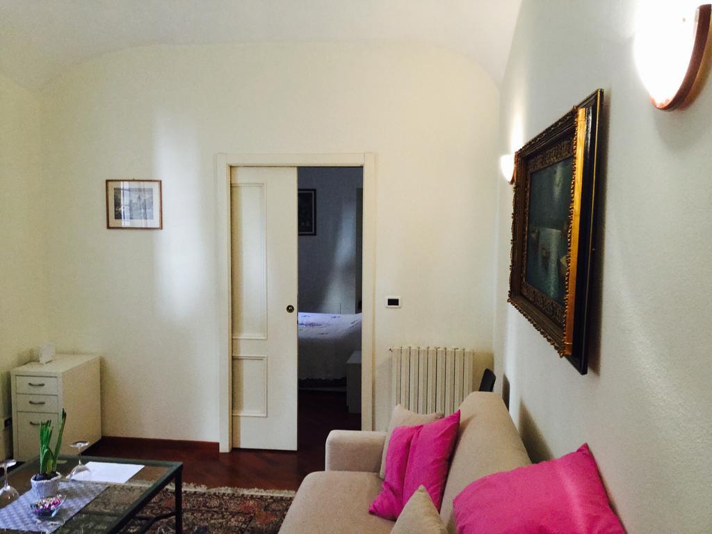 Tl Palazzo Fantuzzi Apartment Bologna Exterior photo